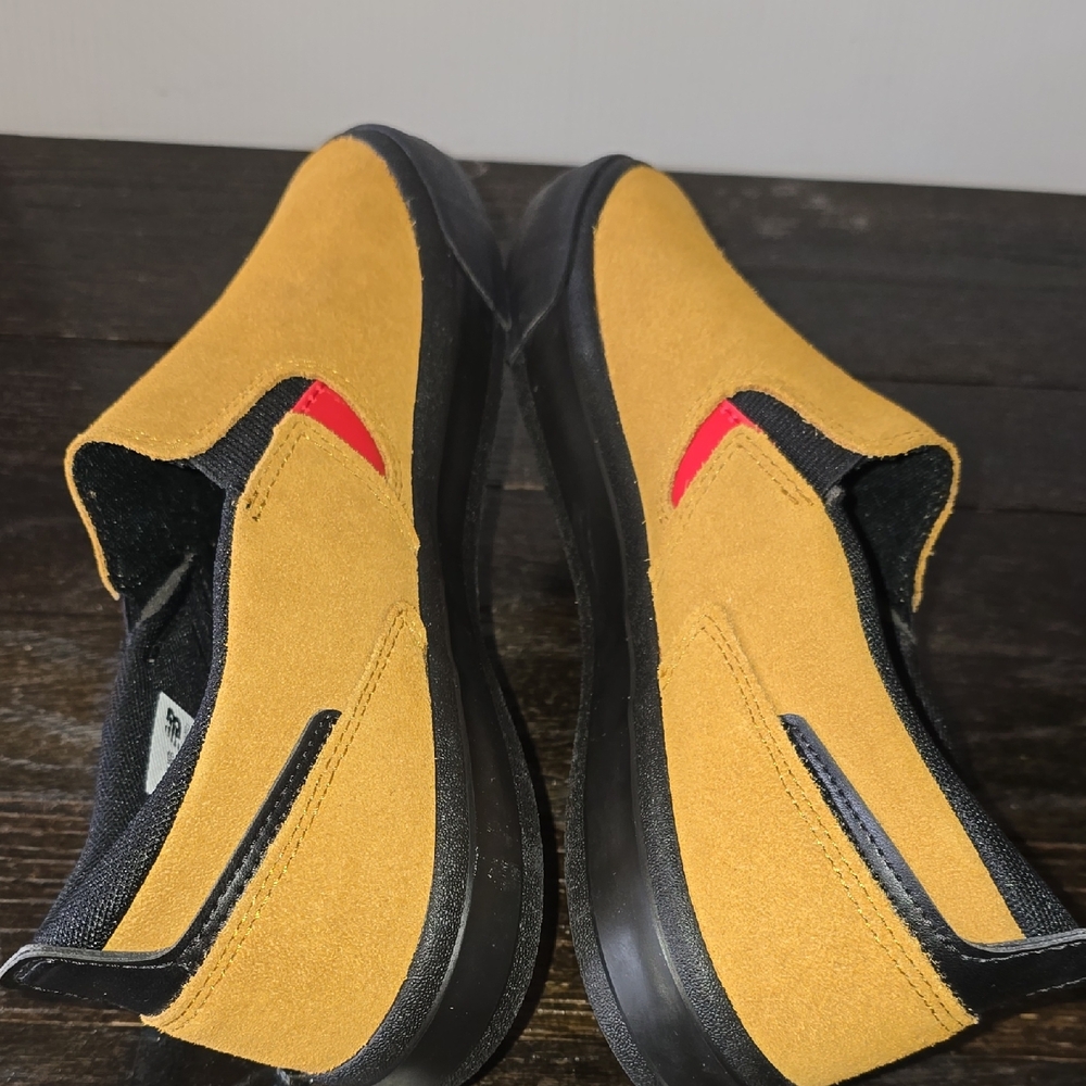 New Balance Men's Tan Slip-On Shoes Size 7.5 Dead Stock - Picture 13 of 13